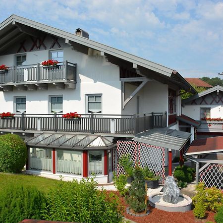 Ferienwohnung & App. Rosemarie Bad Birnbach Exterior foto